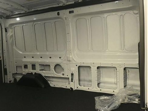 New 2026 Ford Transit 250 148 Medium Roof RWD image 13