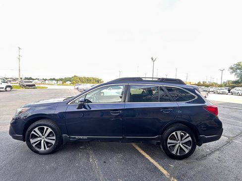 Used 2018 Subaru Outback 2.5i Limited w/ Popular Package #2 AWD/4WD image 6