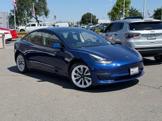 Used 2023 Tesla Model 3 Standard Range RWD video 2