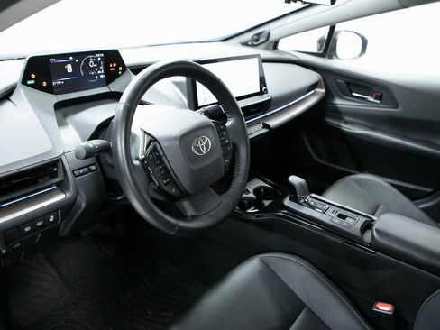 Used 2023 Toyota Prius Limited image 4