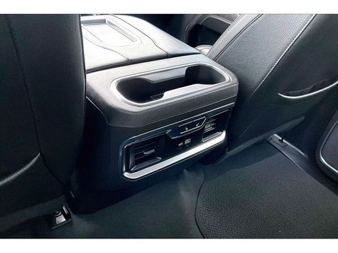 Used 2022 GMC Sierra 1500 Denali image 11