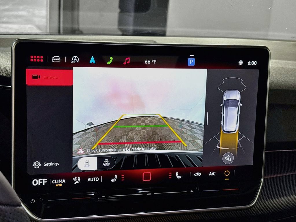New 2026 Volkswagen GTI SE FWD image 17