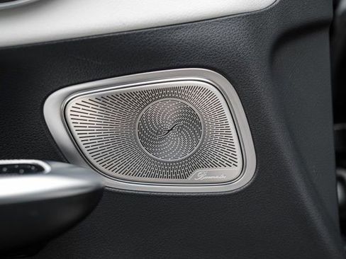Used 2024 Mercedes-Benz GLC 300 4MATIC w/ AMG Line image 50
