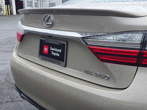 Used 2018 Lexus ES 350 w/ Navigation System Package FWD image 13