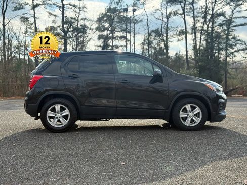 Used 2020 Chevrolet Trax LS w/ Tint and Cruise Package image 58