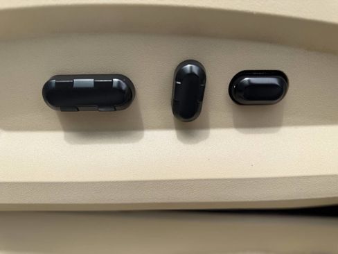 Used 2007 Lincoln MKX 2WD image 13