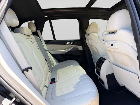 Used 2019 BMW X5 xDrive40i w/ M Sport Package AWD/4WD image 33
