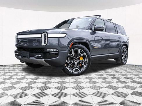 Used 2022 Rivian R1S Launch Edition AWD/4WD image 2