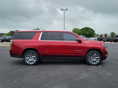 Certified 2022 Chevrolet Suburban High Country w/ Max Trailering Package image 7
