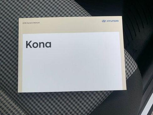 Used 2019 Hyundai Kona SE AWD/4WD image 12