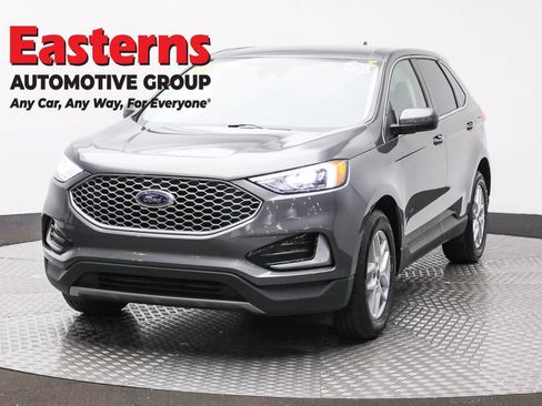 Used 2024 Ford Edge SEL image 1