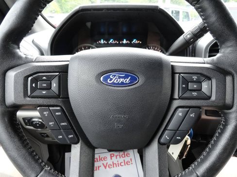 Used 2019 Ford F150 XLT w/ Equipment Group 302A Luxury AWD/4WD image 15