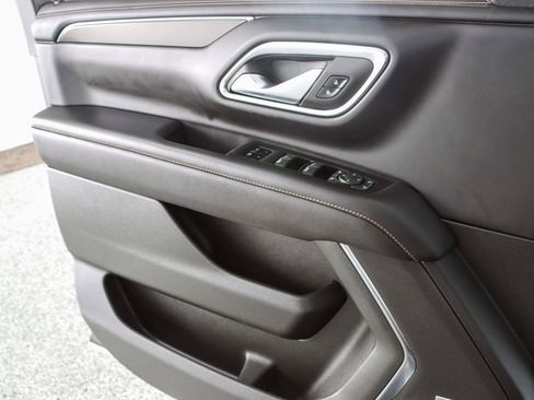 Used 2022 GMC Yukon AT4 image 25