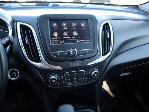 Used 2024 Chevrolet Equinox LT image 23