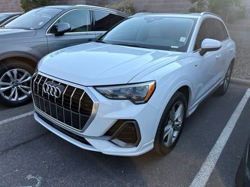 Used 2020 Audi Q3 2.0T Premium AWD/4WD image 1