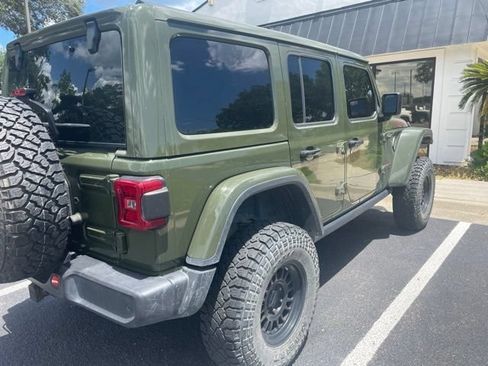 Used 2021 Jeep Wrangler Unlimited Rubicon AWD/4WD image 5