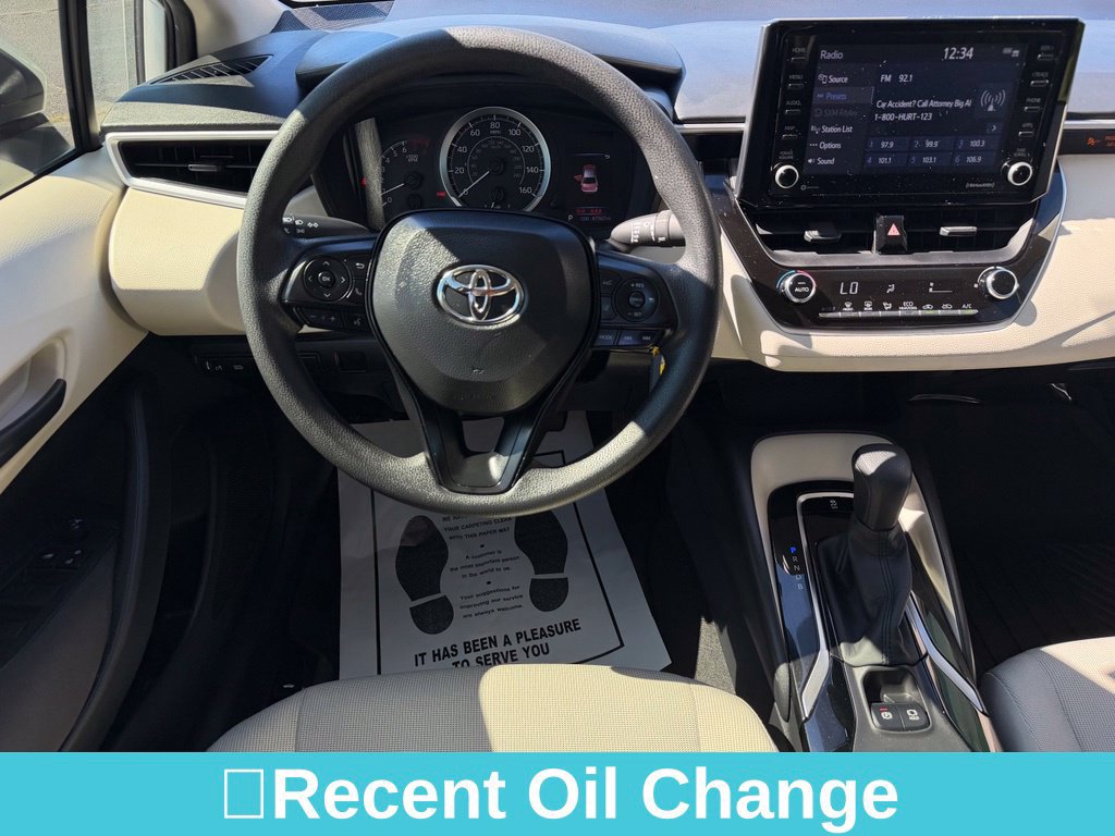 Used 2022 Toyota Corolla LE FWD image 22