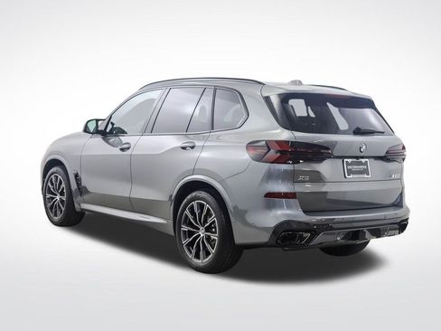 Used 2026 BMW X5 M60i AWD/4WD image 4