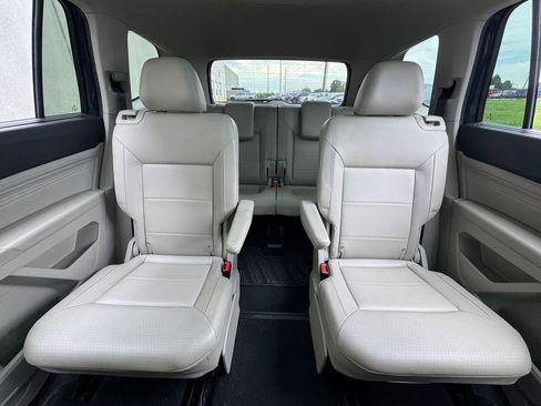Used 2023 Volkswagen Atlas SEL AWD/4WD image 28