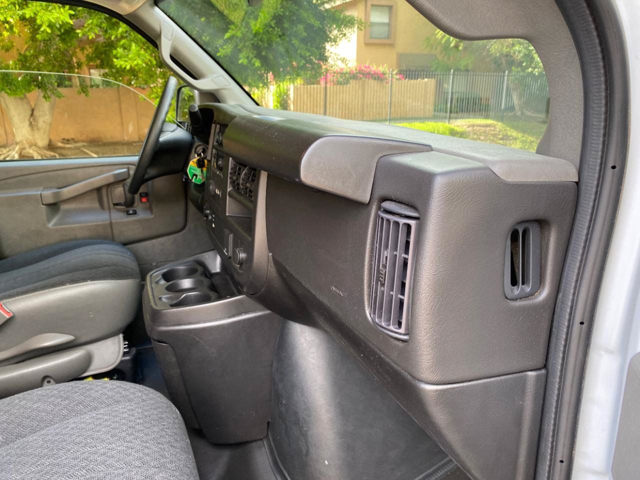 Used 2024 Chevrolet Express 2500 w/ Driver Convenience Package RWD image 36
