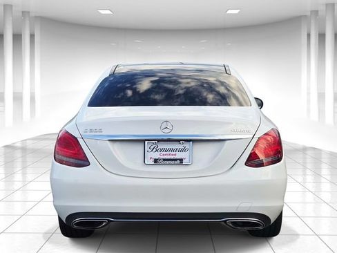 Used 2019 Mercedes-Benz C 300 4MATIC Sedan image 4