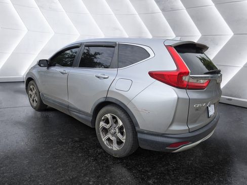 Used 2017 Honda CR-V EX image 4