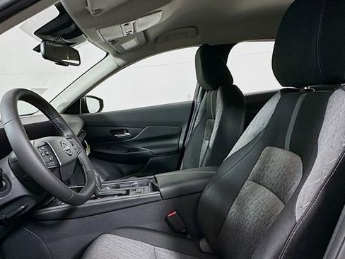 New 2026 Nissan Sentra SV w/ SV Convenience Package image 13
