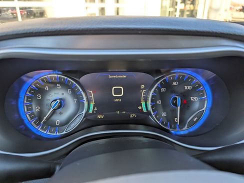 New 2026 Chrysler Pacifica Select image 22