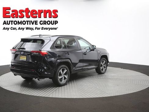 Used 2022 Toyota RAV4 SE AWD/4WD image 43