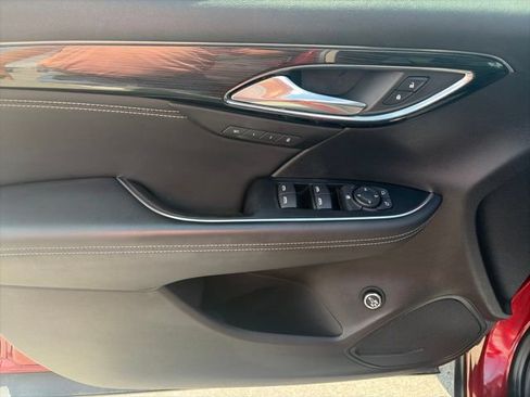Used 2023 Buick Envision Essence w/ Sport Touring Package FWD image 17