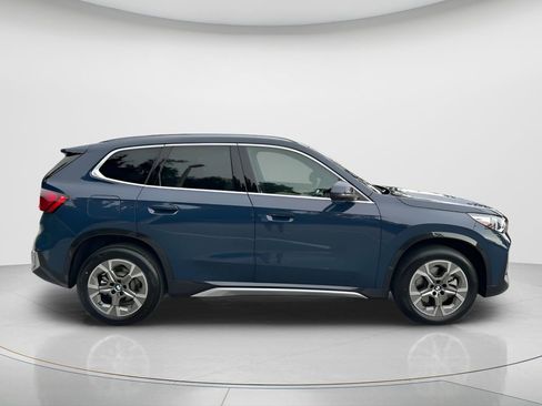 New 2026 BMW X1 xDrive28i w/ Technology Package AWD/4WD image 4