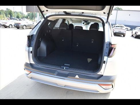 Certified 2025 Hyundai Tucson SEL image 18