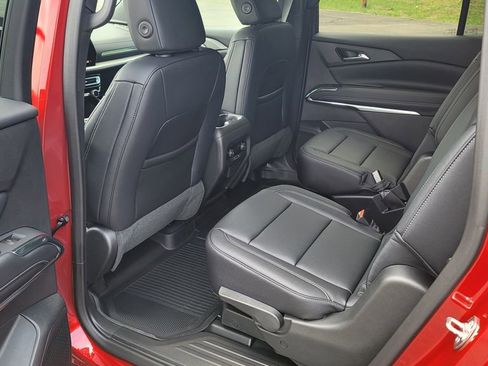 New 2025 Chevrolet Traverse LT w/ Driver Confidence Package image 26