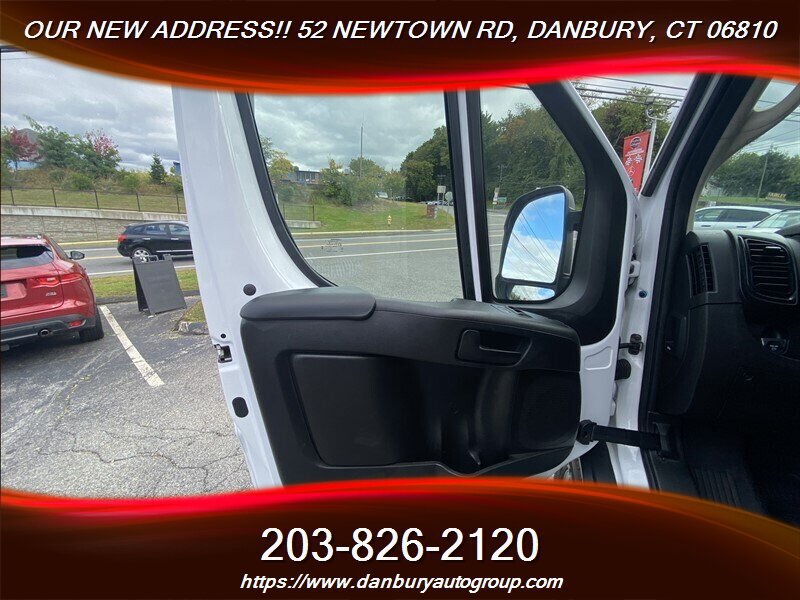 Used 2025 RAM ProMaster 2500 w/ U-Haul Equipment Group FWD image 7
