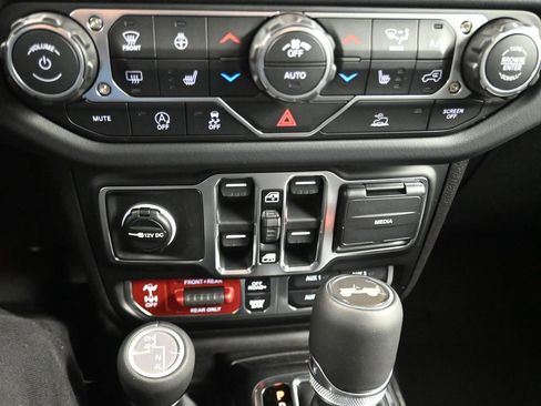 New 2026 Jeep Wrangler Unlimited Rubicon image 22