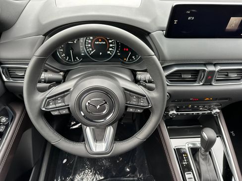 New 2025 MAZDA CX-5 Signature image 14