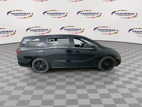 Used 2023 Honda Odyssey Sport image 9