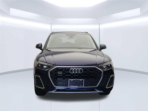Certified 2023 Audi Q5 2.0T Premium w/ Convenience Package AWD/4WD image 12