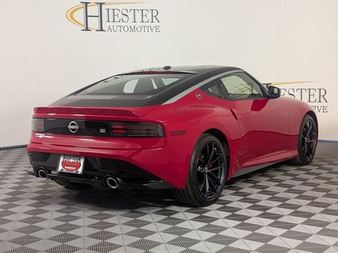 Used 2025 Nissan Z Performance w/ Floor Mat Package image 7