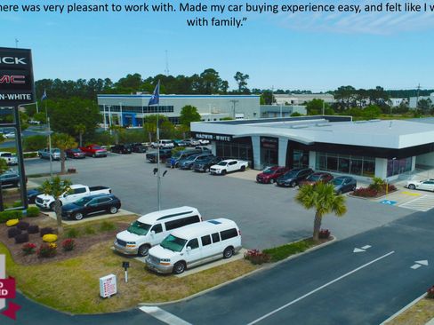 Used 2020 Subaru Outback Touring w/ Popular Package #2 image 2