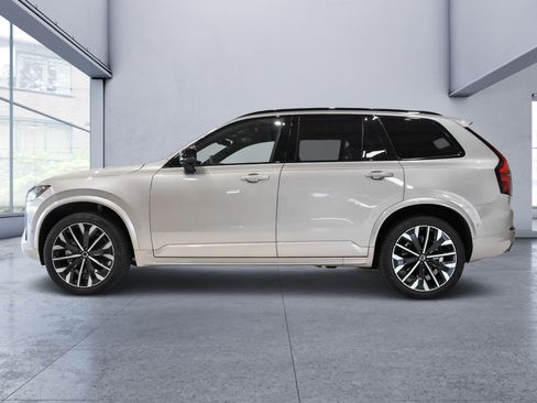 Used 2026 Volvo XC90 B6 Ultra w/ Lounge Package AWD/4WD image 2
