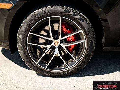 Used 2023 Porsche Macan BASE image 30