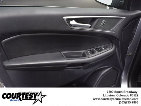 Used 2021 Ford Edge SEL AWD/4WD image 7