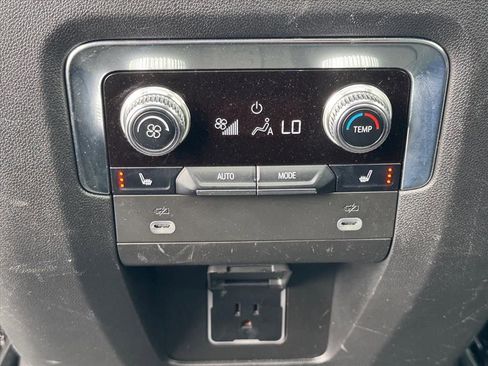 Used 2023 GMC Yukon XL Denali w/ LPO, Floor Liner Package AWD/4WD image 14