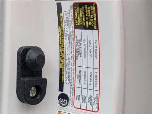 Used 2019 Subaru Ascent Limited image 19