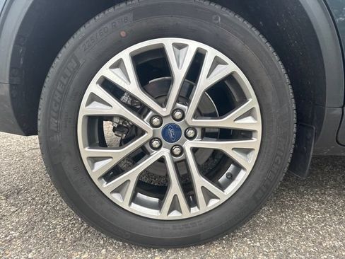 Certified 2022 Ford Escape SEL AWD/4WD image 14