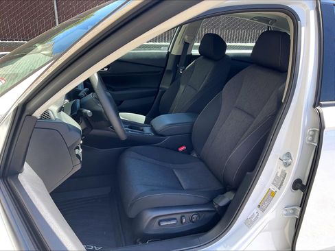 Used 2023 Honda Accord EX image 24