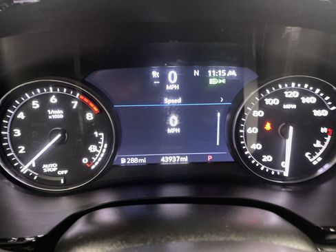 Used 2021 Cadillac XT6 Premium Luxury image 31