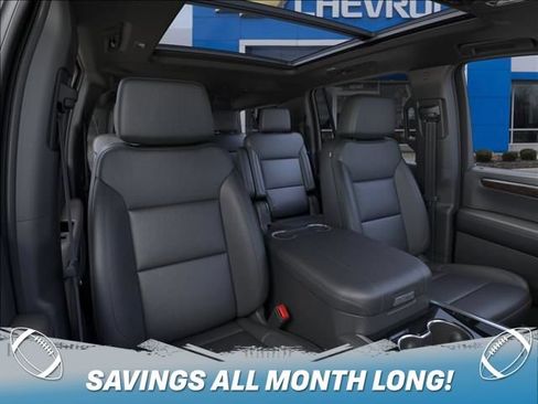 New 2026 Chevrolet Suburban Z71 w/ Comfort Package AWD/4WD image 16