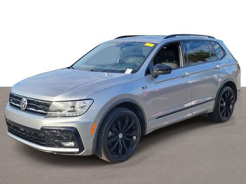 Used 2021 Volkswagen Tiguan SE R-Line FWD image 2